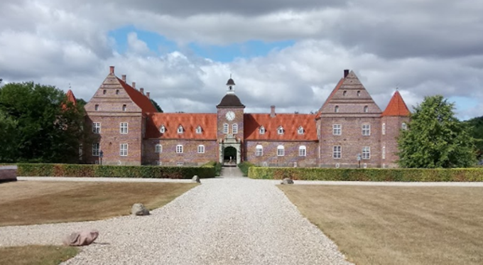 Ulstrup Slot (Midtjylland)